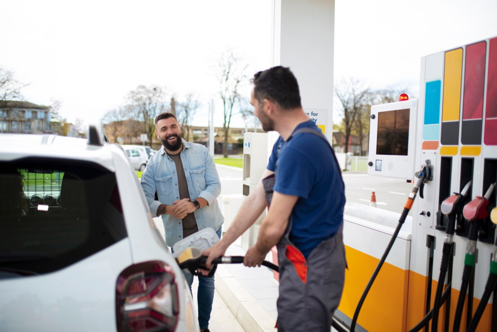 Se está pensando quanto custa para abrir um posto de gasolina, leia para abrir seu negócio